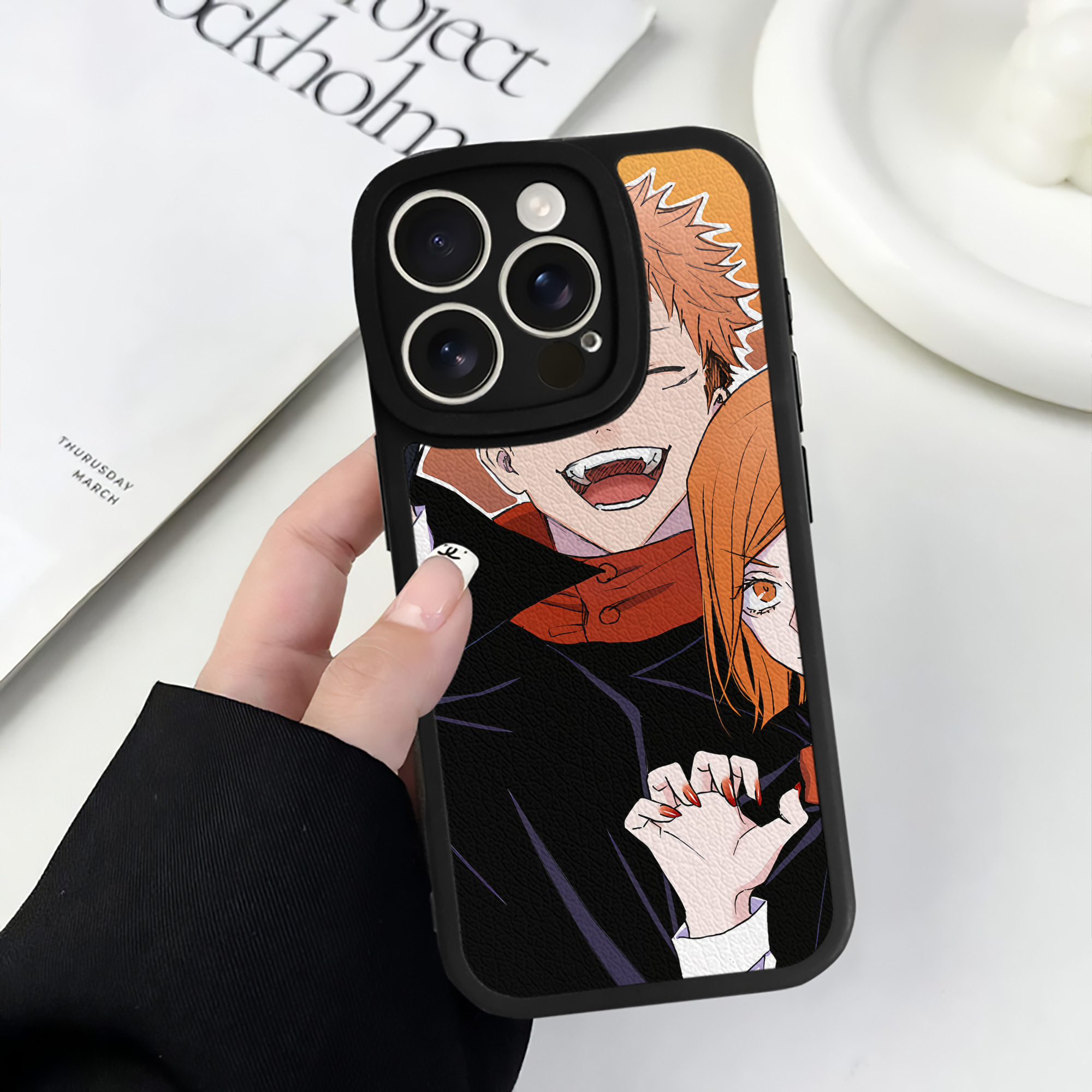 （画像用） SPY×FAMILY间谍家家酒 【iPhone 16シリーズ対応】シリコンスマホケース（レザー調） 材質：シリコン